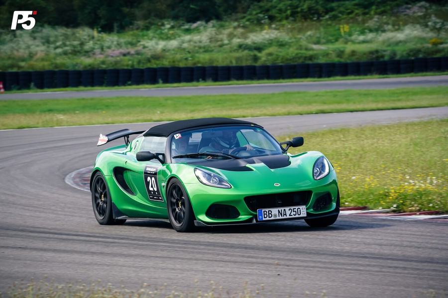 Lotus & Smart Roadster – Racetrack – Anneau du Rhin