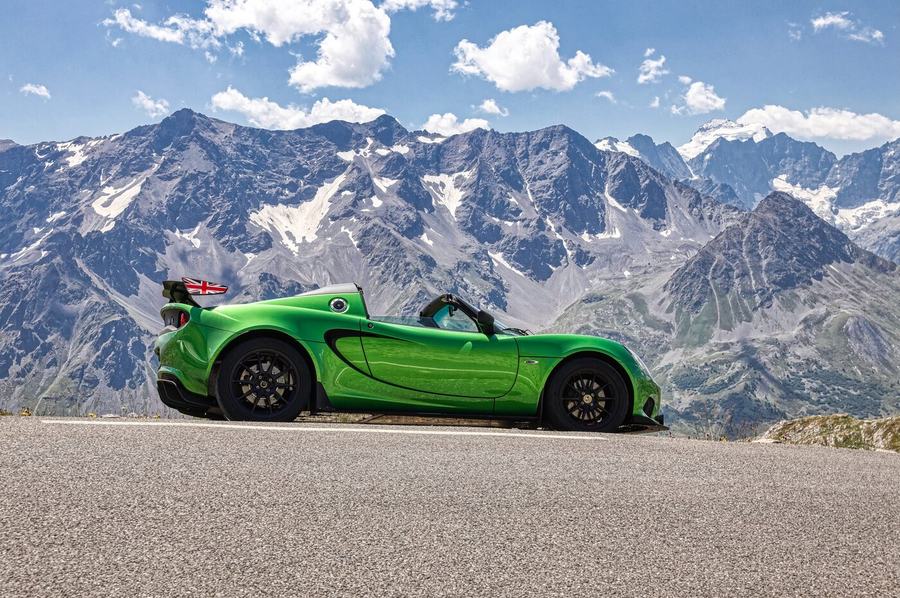Lotus & Smart Roadster – Alps