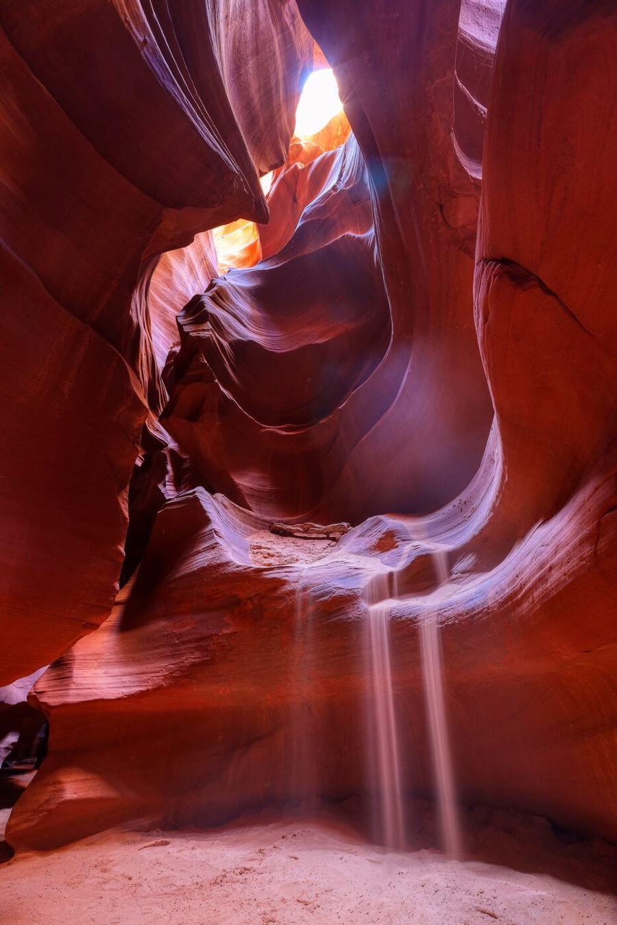Canyons, mountains, desert, night sky – Page, Arizona