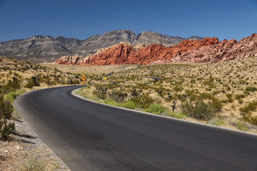 Canyons, mountains, desert, night sky – Nevada, USA