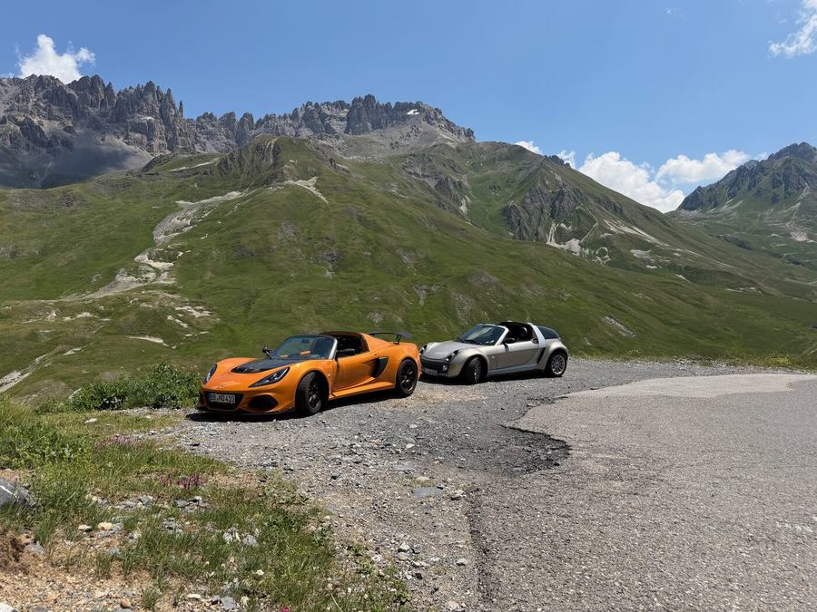 Lotus & Smart Roadster – Alps