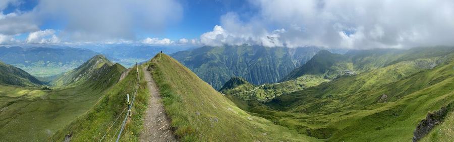 Canyons, mountains, desert, night sky – Hohe Tauern, Austria