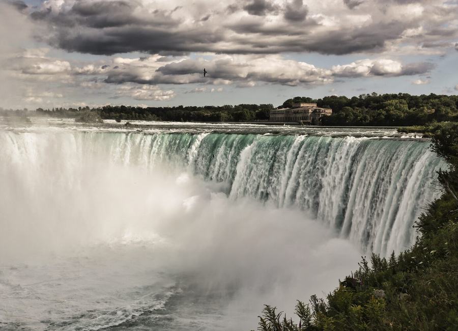 Iceland, coasts, waterfalls, thermal – Niagara Falls, Canada